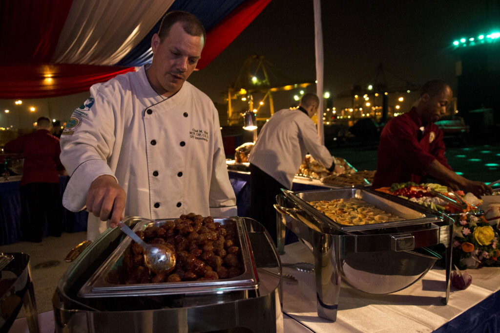 What do seafarers eat on a ship ?